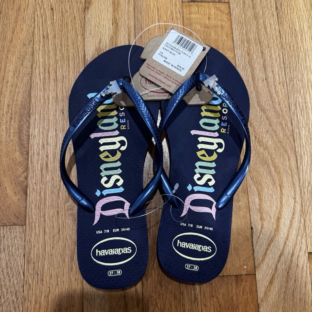 NWT Disneyland X Havaianas Castle Crystal Navy Blue Flip Flops 7/8 msrp $34